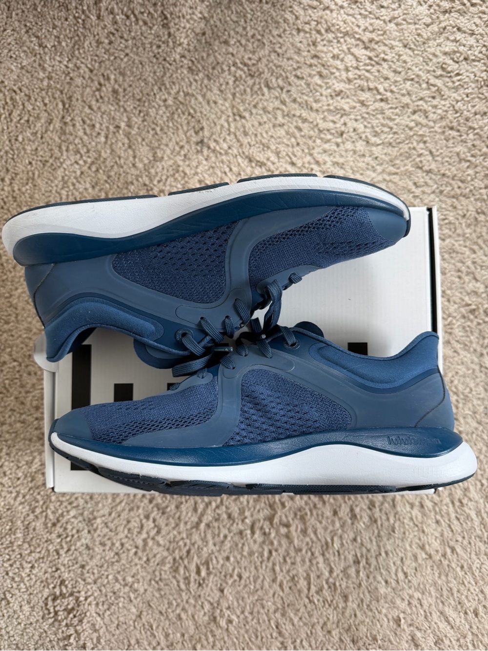 Lululemon Chargefeel Low Womens Workout Shoe - Size 9 - Picture 16 of 16